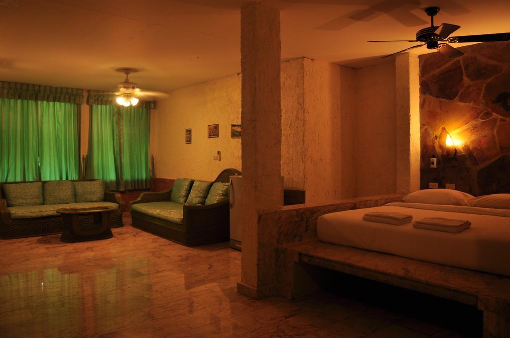 Khao Yai Garden Lodge Pak Chong Dış mekan fotoğraf