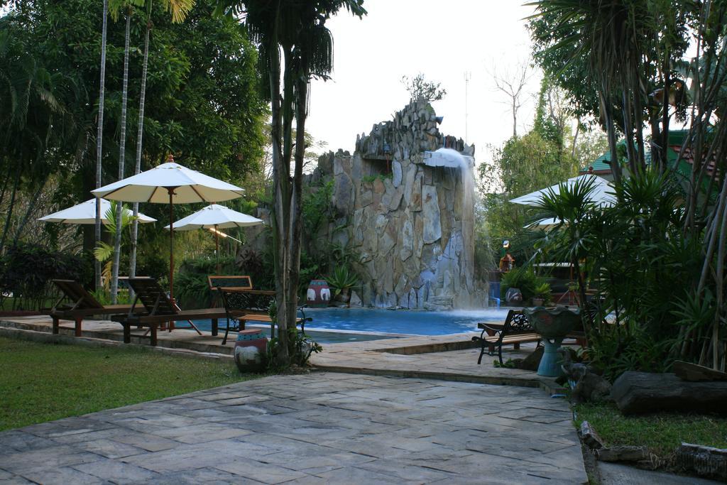 Khao Yai Garden Lodge Pak Chong Dış mekan fotoğraf